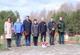 Накануне Дня победы в деревне Новое Домозерово Череповецкого округа зажгли вечный огонь
