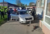 В Череповце столкнулись две Шкоды – трое попали в больницу