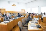 На заседании фракции «Единая Россия» обсудили исполнение бюджета Территориального фонда обязательного медстрахования за 2024 год