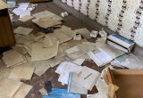 Ценные архивные документы были спасены из ДКЖ Вологды