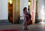Очаровательной интермедией-сюрпризом открылся 50-й театральный сезон ТЮЗа