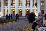 Очаровательной интермедией-сюрпризом открылся 50-й театральный сезон ТЮЗа