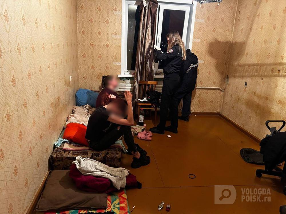 После жалоб жителей дома полиция накрыла в Череповце наркопритон После жалоб жителей дома полиция накрыла в Череповце наркопритон