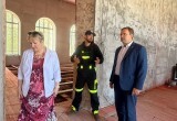 Александр Мельников проверил ход капитального ремонта Вытегорской школы