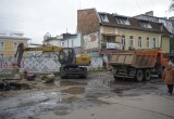 Прорыв теплосетей на улице Герцена устраняют коммунальщики 