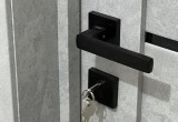 Кот против двери: какое покрытие не боится когтей животных?